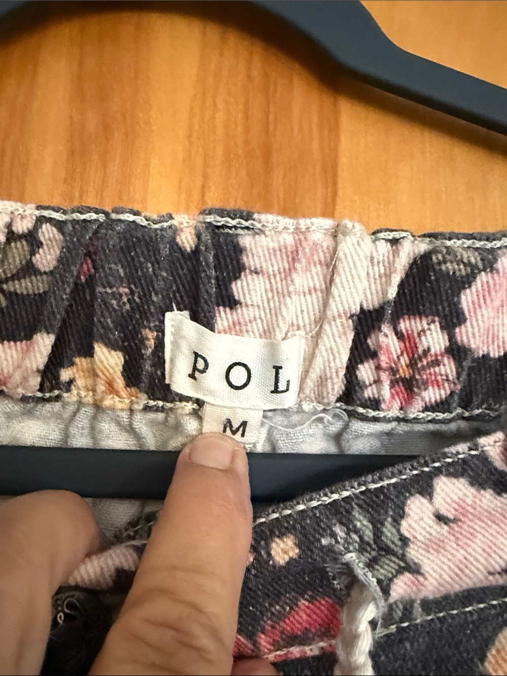 POL Floral Patchwork Jogger Pants Pink on Black Sz M    EUC - Picture 2 of 7